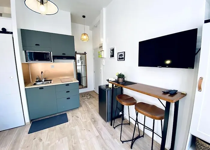 Centre, Calme, Vrai Cocon. Апартаменты